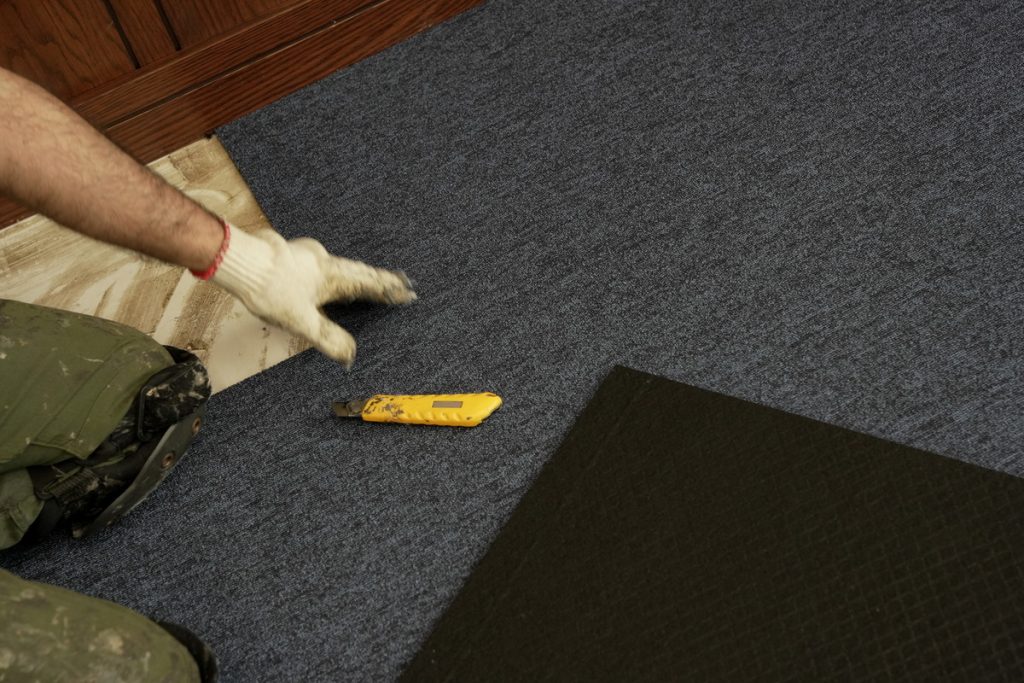 How to Measure and Cut Carpet Tiles